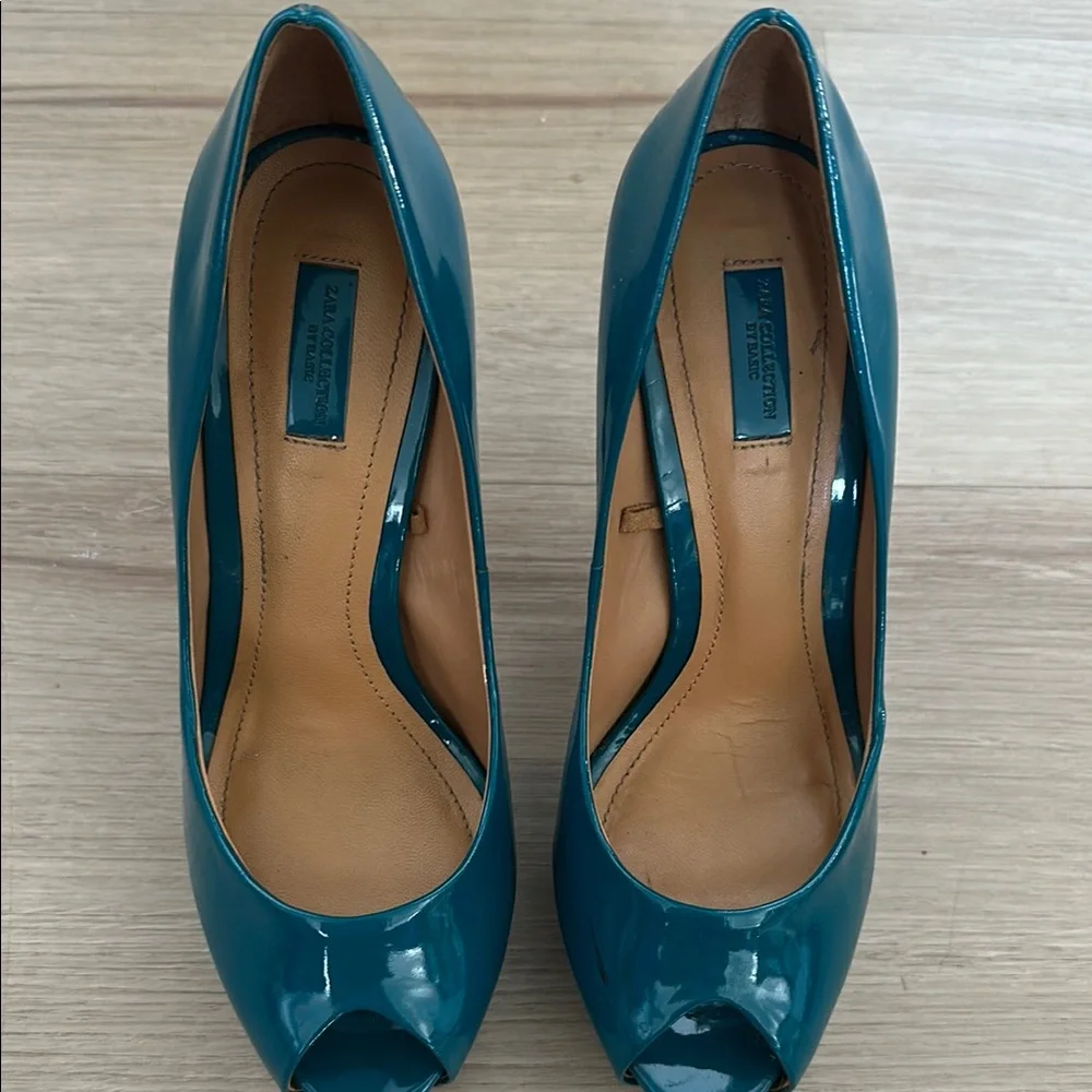 Zara Blue Heels Sleek Design - Picture 1 of 7